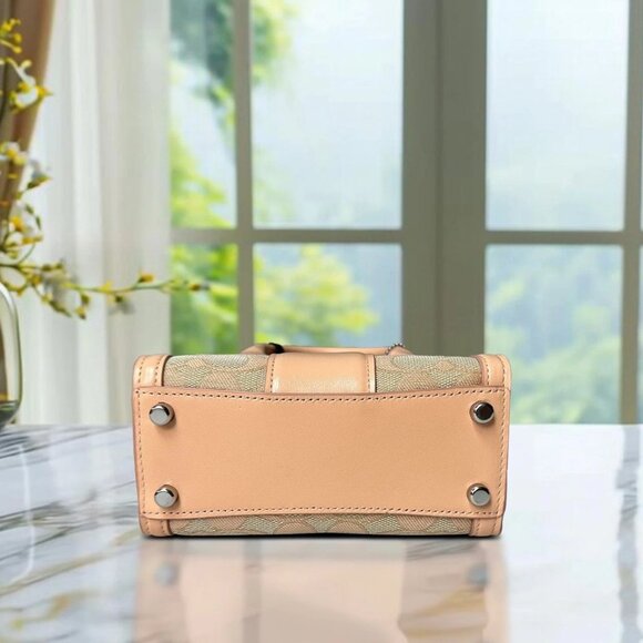 COACH  CT756 Andrea Mini Carryall In Signature Jacquard - Picture 4 of 8